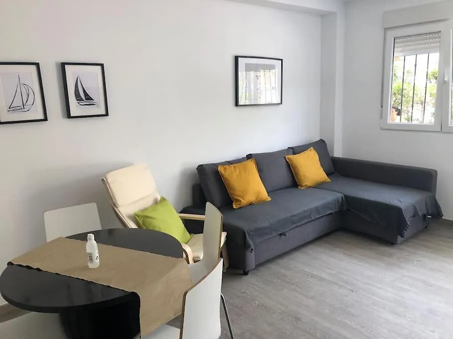 La Carihuela Apartamento トレモリノス