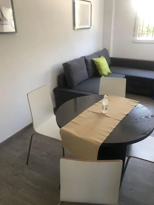アパート La Carihuela Apartamento トレモリノス
